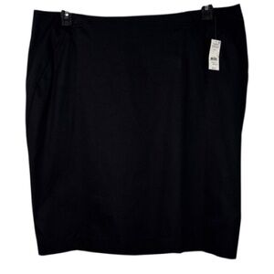 Lord & Taylor Skirt Black‎ Midi in Size 20W  NWT